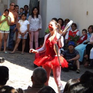 presentacion-cultural-ludica-artista-clown-poes